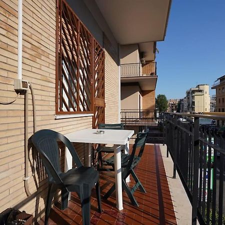 Appartement Big Flat Rome Metro C Extérieur photo